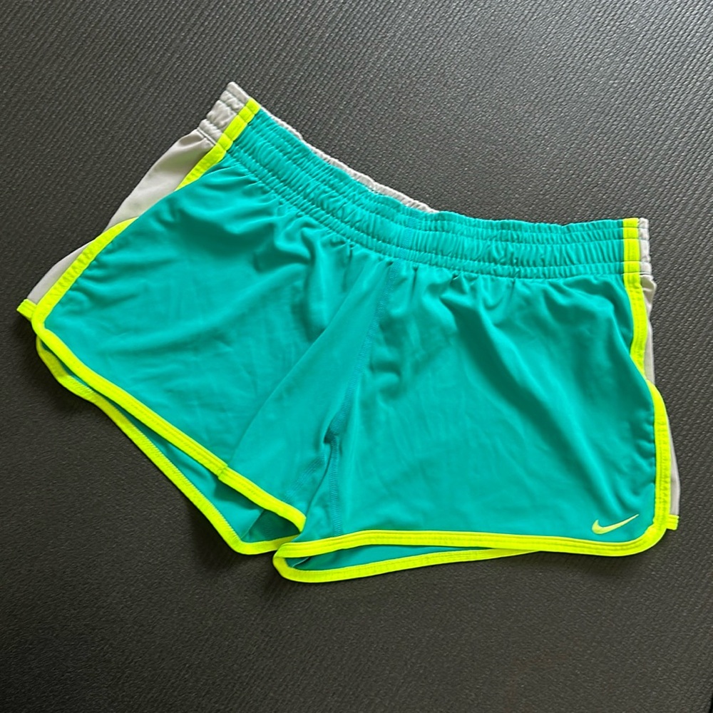Nike women’s athletic shorts size M
